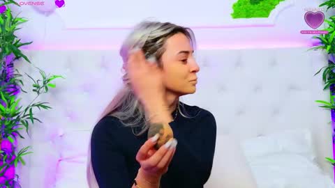 Arianna online show from 7, 10, 2025