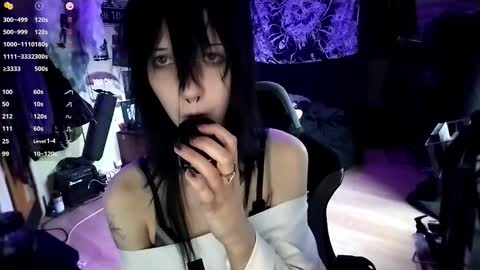 Lina online show from 29, 3, 2026