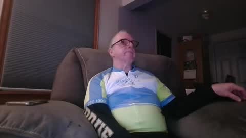 tacrunner66_ online show from 16, 2, 2025