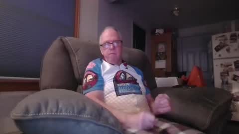 tacrunner66_ online show from 20, 2, 2025