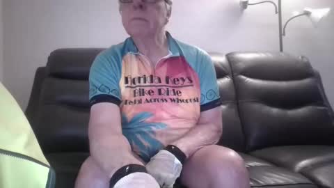 tacrunner66_ online show from 14, 4, 2026