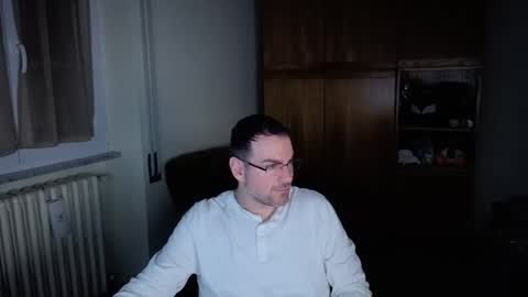 Snapshot of taf1989 chatting on 15, 5, 2026 taf1989 online show from 15, 5, 2026