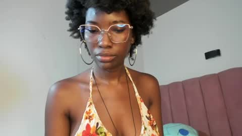 Snapshot of tahira_21 chatting on 27, 4, 2026 Tahira online show from 27, 4, 2026
