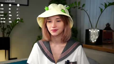 Mia online show from 16, 2, 2025