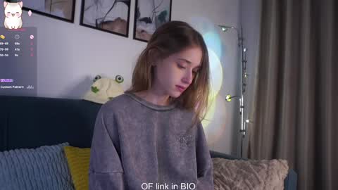 Mia online show from 10, 2, 2026