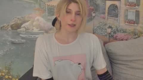 Snapshot of taka_s_paintroom chatting on 19, 3, 2026 Taka online show from 19, 3, 2026