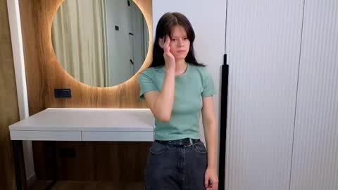 Sara online show from 3, 11, 2025