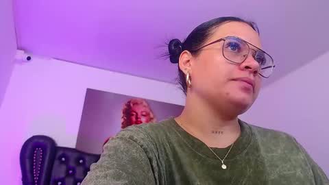 Snapshot of taliana36 chatting on 3, 2, 2025 taliana36 online show from 3, 2, 2025