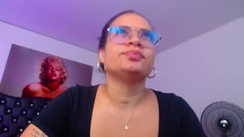 Snapshot of taliana36 chatting on 7, 2, 2025 taliana36 online show from 7, 2, 2025