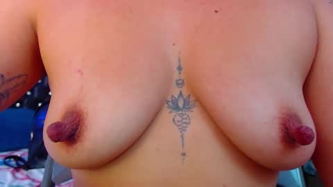 Snapshot of taliana36 chatting on 27, 2, 2025 taliana36 online show from 27, 2, 2025