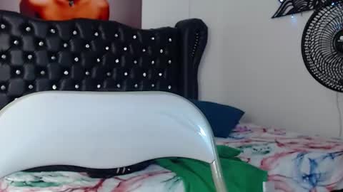 Snapshot of taliana36 chatting on 3, 3, 2025 taliana36 online show from 3, 3, 2025