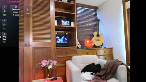 Snapshot of taliapeach chatting on 29, 5, 2026 Talia peach online show from 29, 5, 2026