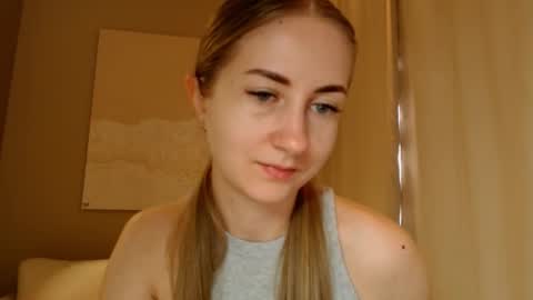 Snapshot of taliiyafiredream chatting on 12, 12, 2024 Kira online show from 12, 12, 2024