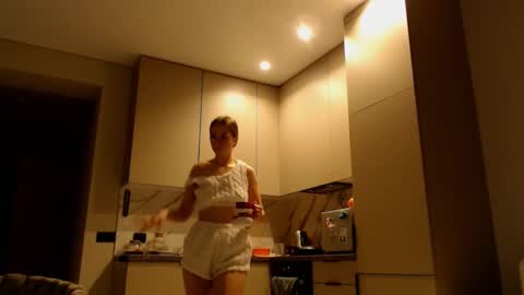 Snapshot of taliiyafiredream chatting on 13, 12, 2024 Kira online show from 13, 12, 2024