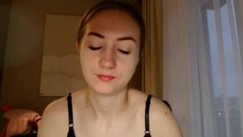 Snapshot of taliiyafiredream chatting on 31, 12, 2024 Kira online show from 31, 12, 2024