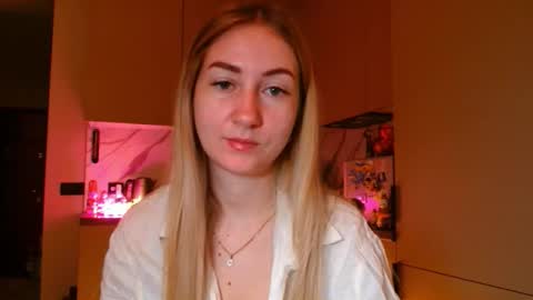  Kira  online show from 3, 2, 2026