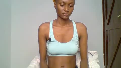 talisha smiles online show from 12, 6, 2026