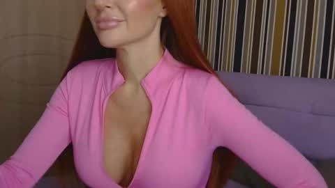 Snapshot of talivonee chatting on 2, 4, 2026 talivonee online show from 2, 4, 2026