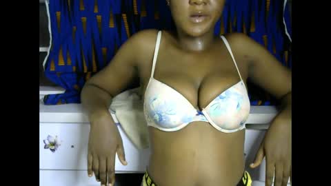 tall_choco online show from 25, 3, 2026