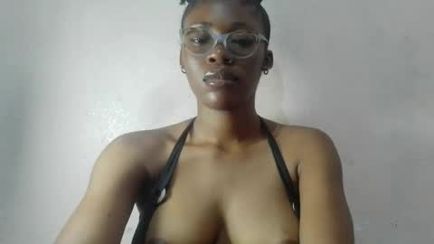 Snapshot of tallnsexydee chatting on 16, 7, 2026 tallnsexydee online show from 16, 7, 2026