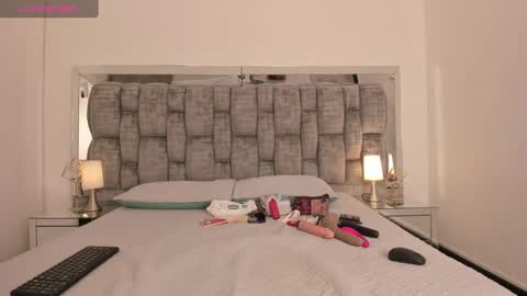 Snapshot of tamara_luaren chatting on 13, 2, 2025 Tamara online show from 13, 2, 2025