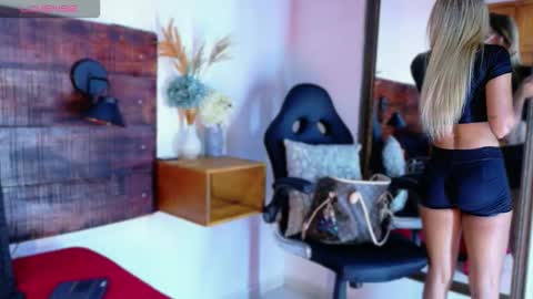 Snapshot of tamara_sanz1 chatting on 12, 2, 2026 online show from 12, 2, 2026