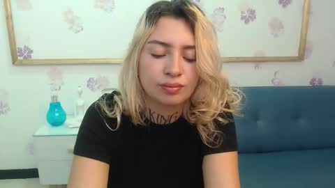 Snapshot of tamara_velezz chatting on 18, 2, 2026 Tamara online show from 18, 2, 2026