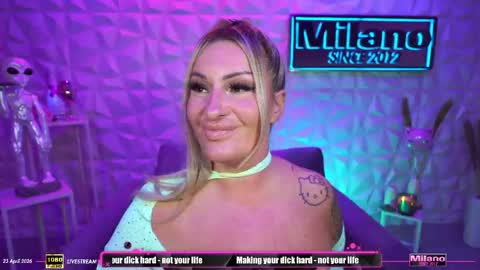 Snapshot of tamaramilano chatting on 23, 4, 2026 TamaraMilano online show from 23, 4, 2026