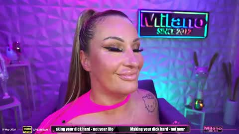 Snapshot of tamaramilano chatting on 19, 5, 2026 TamaraMilano online show from 19, 5, 2026