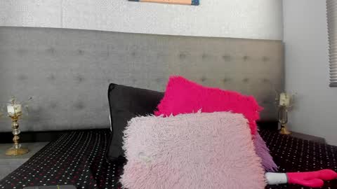 Tamy Vega online show from 18, 1, 2025