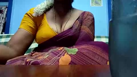 Snapshot of tamilmadhi520 chatting on 10, 6, 2026 tamilmadhi520 online show from 10, 6, 2026