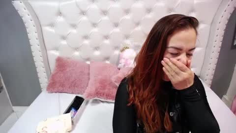 Tammara  online show from 11, 1, 2025