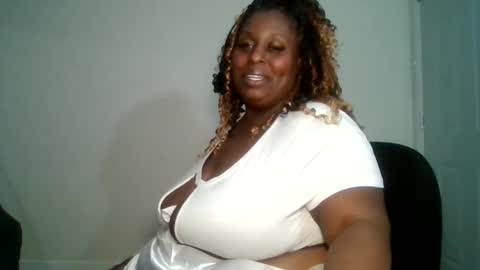 Tamya Jay online show from 6, 2, 2025