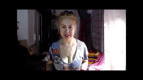 Milena online show from 11, 11, 2025