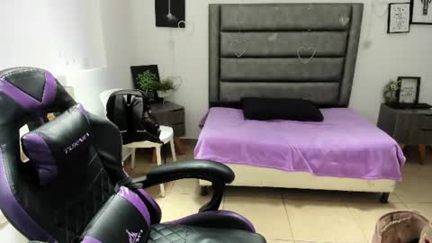 Tania  online show from 6, 7, 2026
