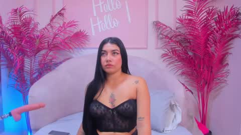 Snapshot of taniamilan chatting on 27, 1, 2025 Tania online show from 27, 1, 2025