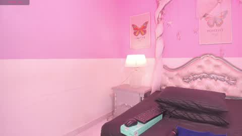 Tania Pierce online show from 1, 7, 2026