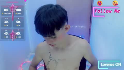 Snapshot of tanjiro_cute chatting on 3, 2, 2025 Andres online show from 3, 2, 2025