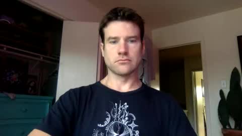 Snapshot of tantrichealing chatting on 25, 5, 2026 Dr. Love online show from 25, 5, 2026