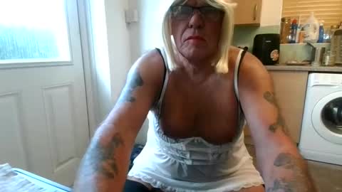 tanya_sissie_somerset online show from 20, 10, 2025