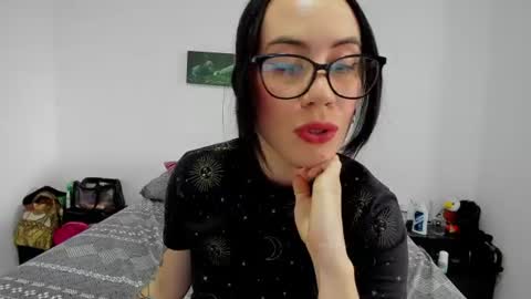 Snapshot of tara_joi chatting on 23, 6, 2026 Tara online show from 23, 6, 2026