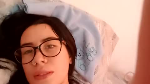 Snapshot of tara_joi chatting on 6, 7, 2026 Tara online show from 6, 7, 2026