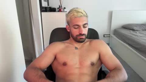 tarquit8 online show from 13, 9, 2025