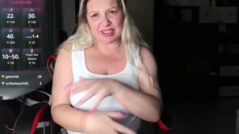 Tasha  Moon online show from 14, 10, 2025