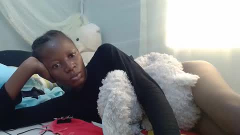 Snapshot of tasha_maya chatting on 12, 3, 2025 milan online show from 12, 3, 2025
