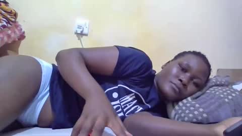 tashacute20 online show from 19, 4, 2026