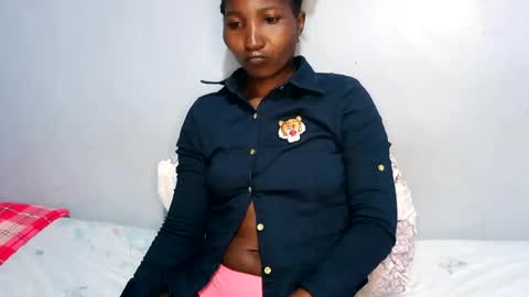 Snapshot of tashacutey chatting on 24, 6, 2026 Tasha online show from 24, 6, 2026
