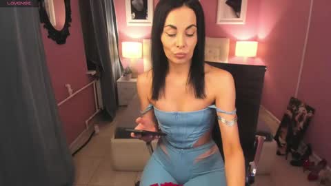 Snapshot of tashahoney chatting on 9, 2, 2025 Tasha online show from 9, 2, 2025