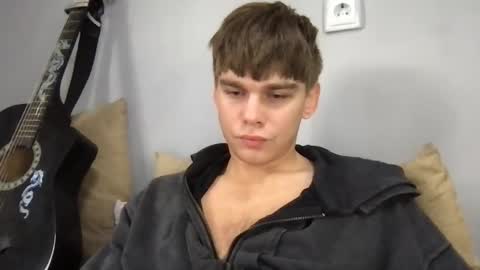 Snapshot of tasteithorny chatting on 10, 10, 2025 tasteithorny online show from 10, 10, 2025