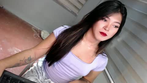   online show from 27, 1, 2025